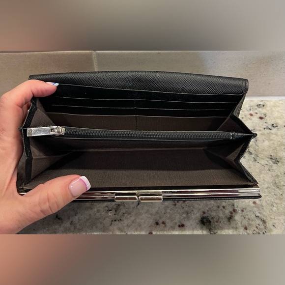 BURBERRY Cavendish Leather Long Bifold Wallet - Picture 9 of 11